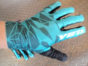 yeti enduro gloves