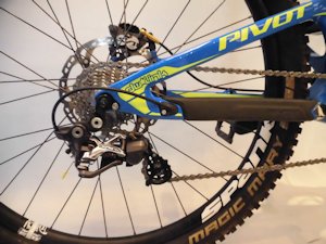 MATUZAWA”S PIVOT Phoenix crabon 補足画像