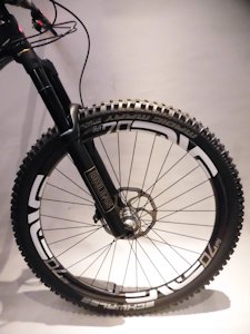KOGA’S SPECIALIZED ENDYURO 29er 補足画像