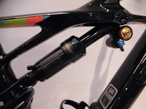 KOGA’S SPECIALIZED ENDYURO 29er 補足画像