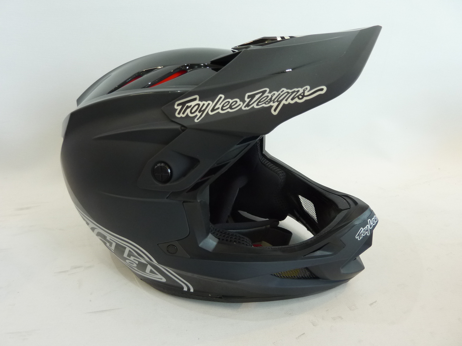 D4 POLYACRYLITE MIPS HELMET 補足画像