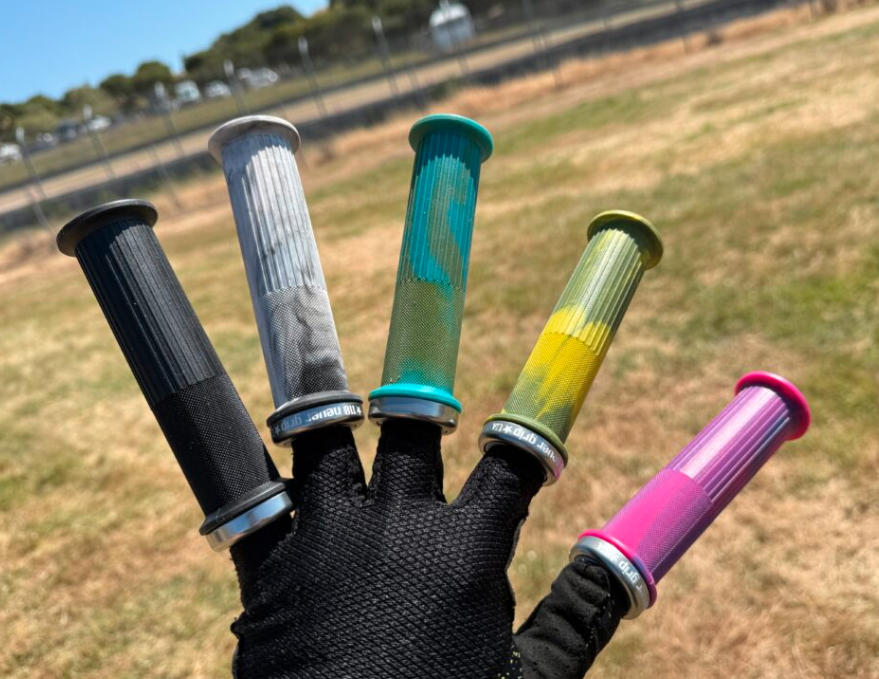 UA 110 NEVER EVER GRIP ULTRASLIM