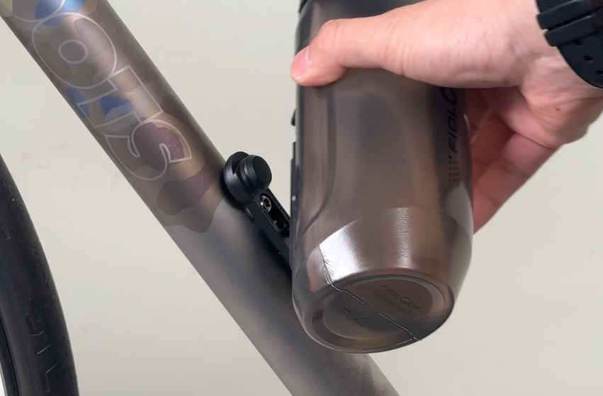 TWIST BOTTLE 750 COMPACT + bike base 補足画像