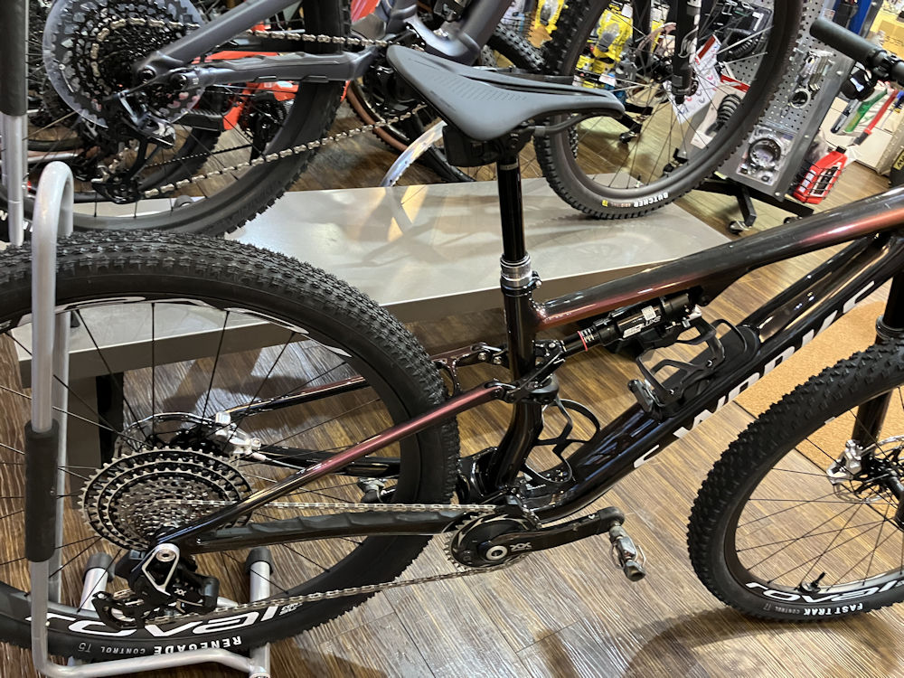 IT’s SPECIALIZED S-WORKS EPIC 8 補足画像