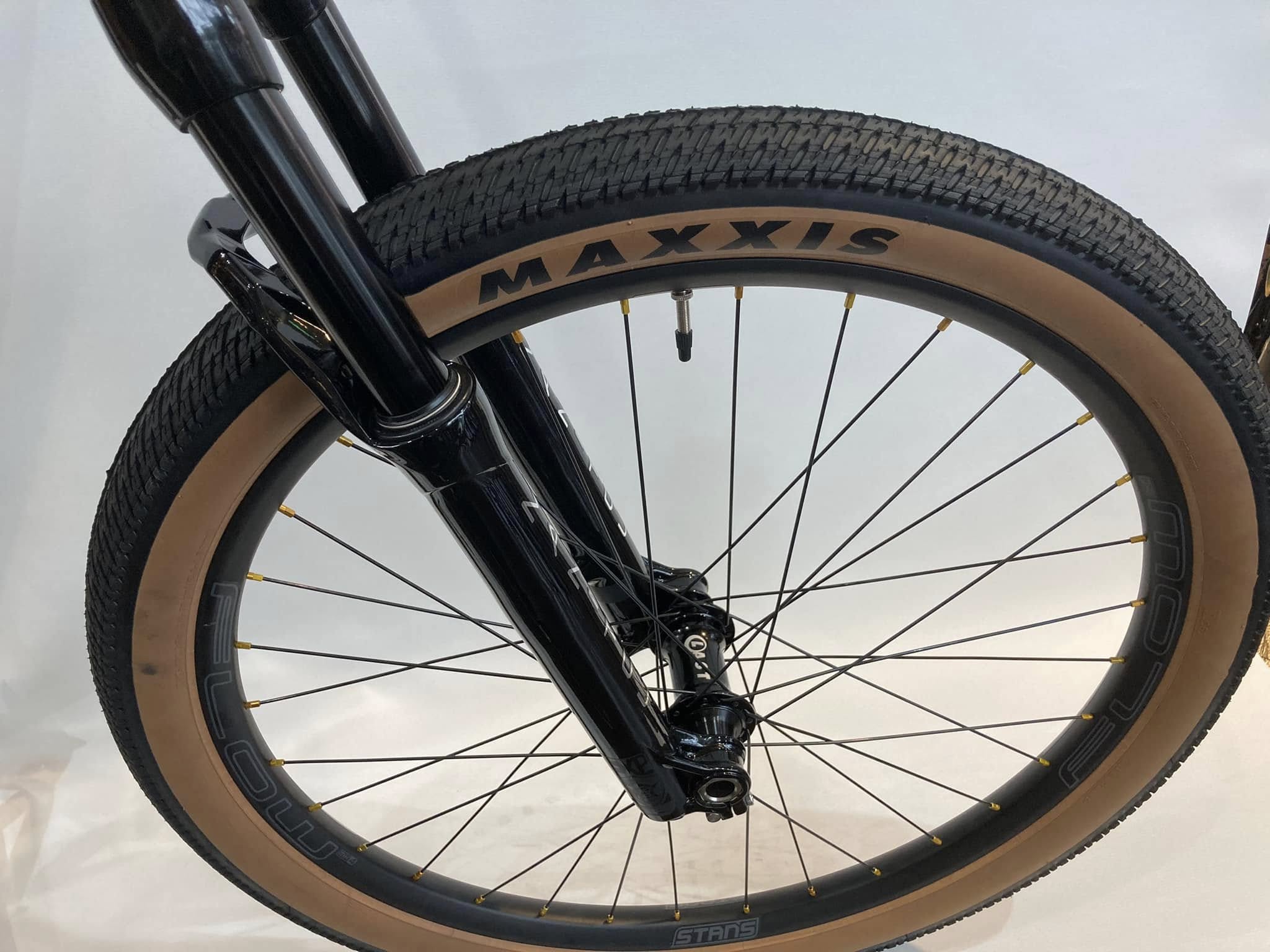 T村さん’s TRANSITION PBJ custom bike　ブラウン 補足画像