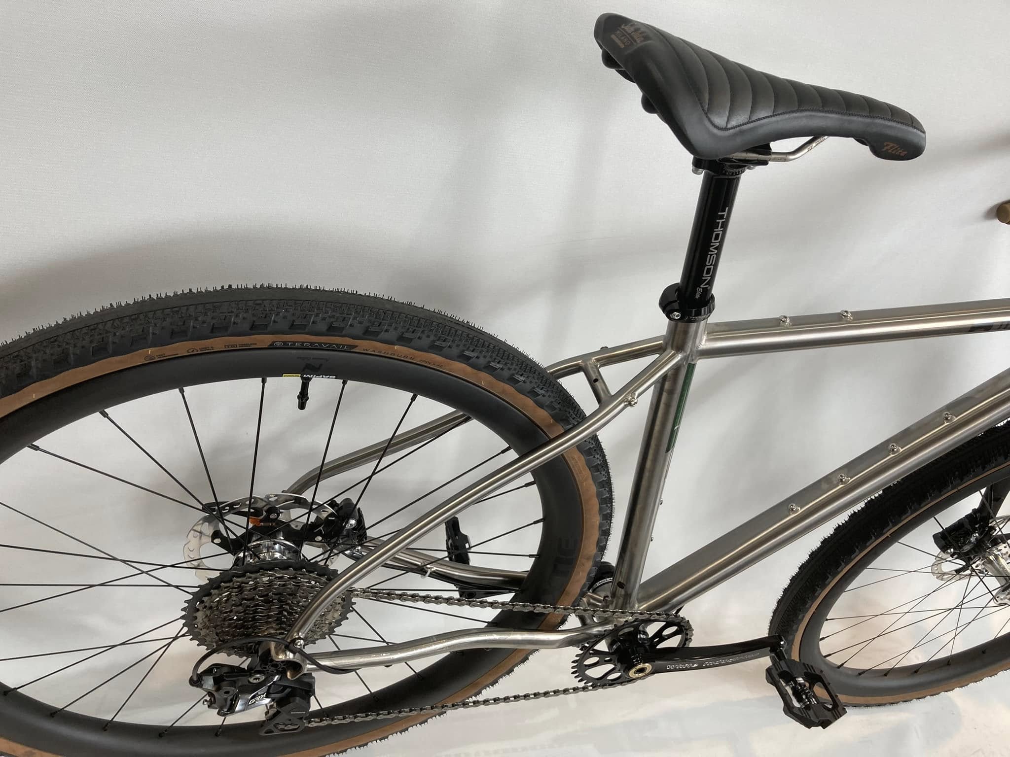 M本’s MONORAL GR Ti　custom bike　チタン 補足画像