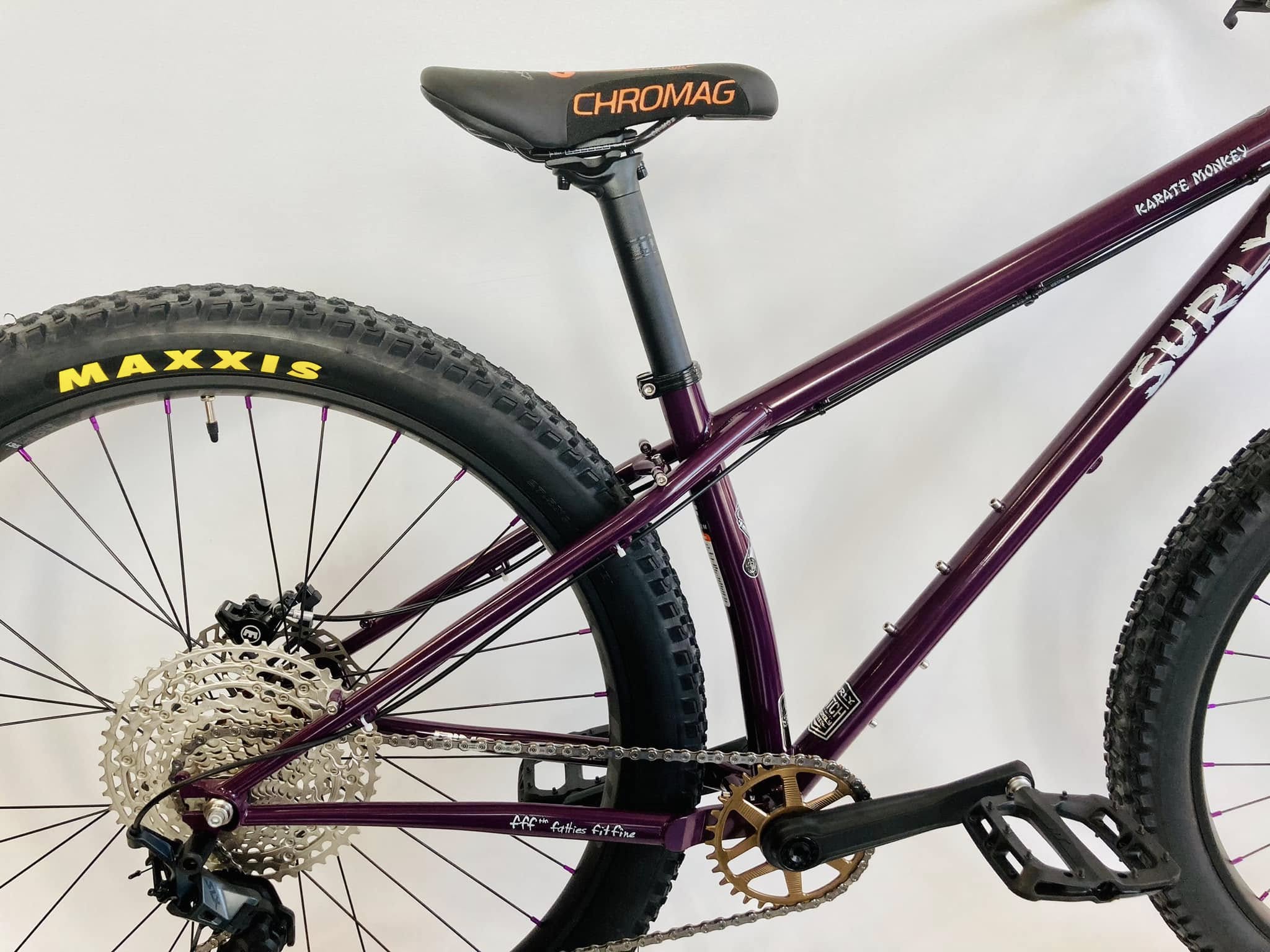 T.Kさん’s SURLY KARATE MONKEY custom bike 補足画像